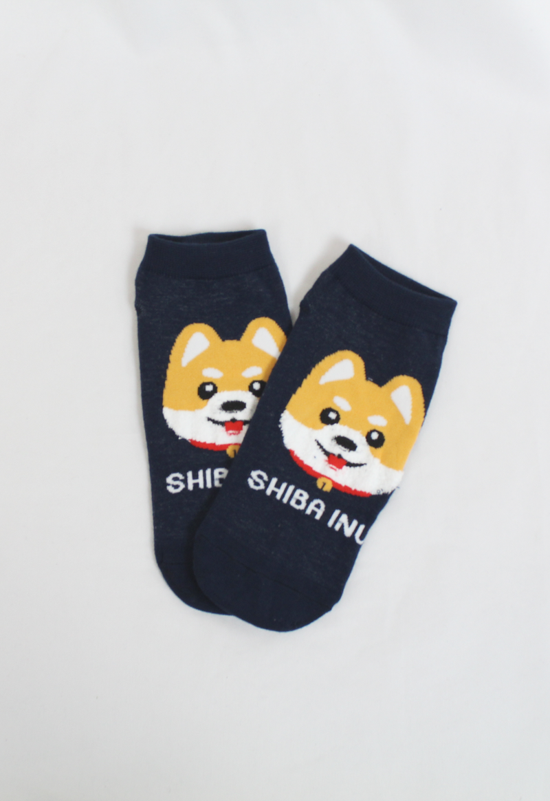 organic shiba inu print cotton socks in navy