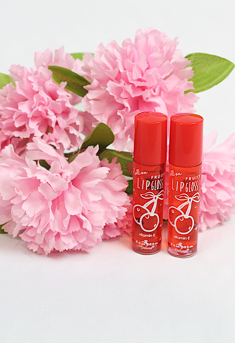 roll-on fruity lipgloss in cherry flavor